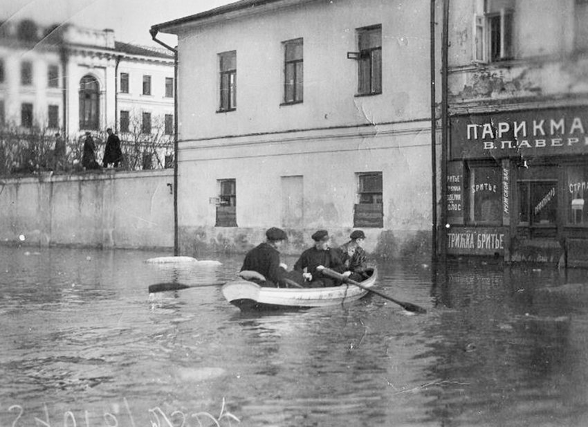 Потоп в Москве 1908 года на старых фото и открытках