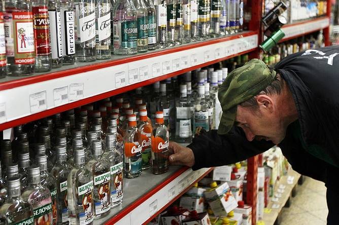 Минимальные розничные цены на водку и коньяк снова поднялись с 1 января 2021 года