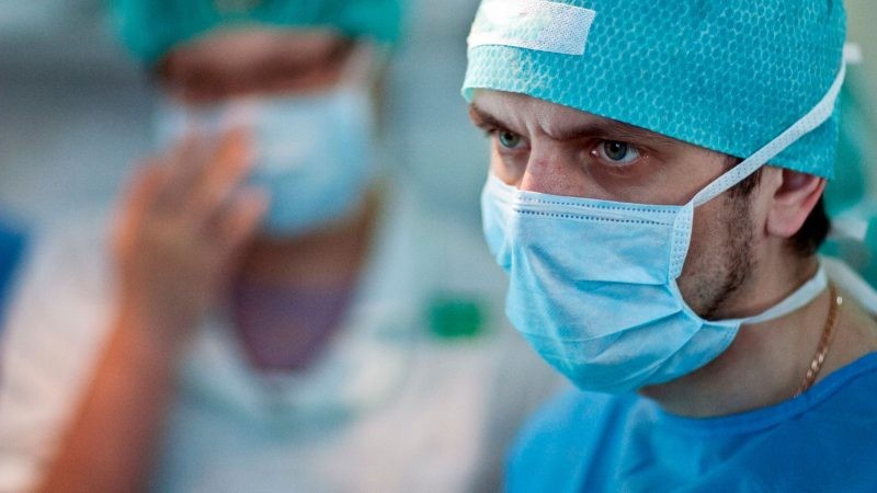 Владимир Путин поручил правительству заняться подготовкой сертификатов от коронавируса Владимир Путин поручил правительству заняться подготовкой сертификатов от коронавируса