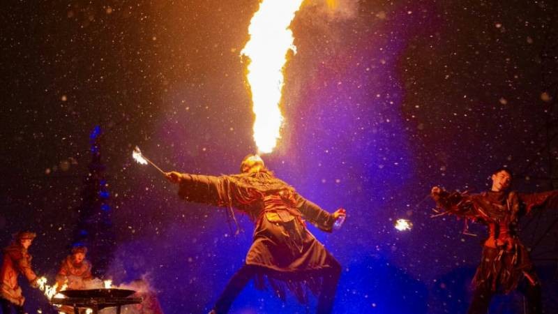 Жители Санкт-Петербурга стали свидетелями невероятного фестиваля огня