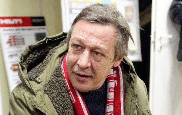 Михаил Ефремов устроился на работу в колонии