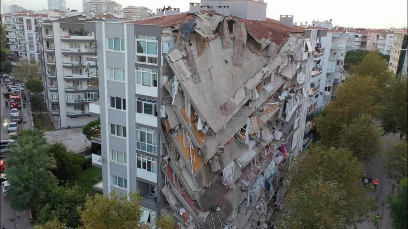 Во время землетрясения на Кипре в 2021 году остановилась работа местного парламента Во время землетрясения на Кипре в 2021 году остановилась работа местного парламента