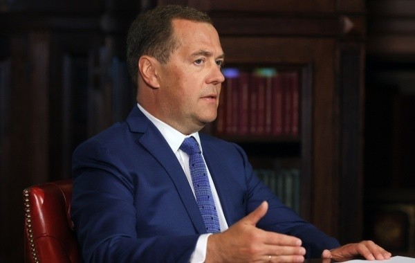 Медведев высказал свое мнение о Навальном