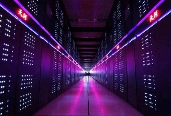 Почему Россия отстает в разработке суперкомпьютеров Почему Россия отстает в разработке суперкомпьютеров