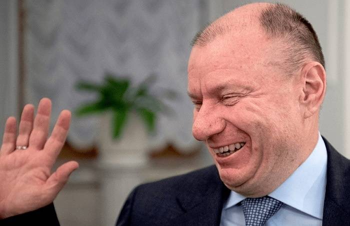 Российский олигарх впервые в истории смог увеличить своё состояние до 30 миллиардов долларов Российский олигарх впервые в истории смог увеличить своё состояние до 30 миллиардов долларов