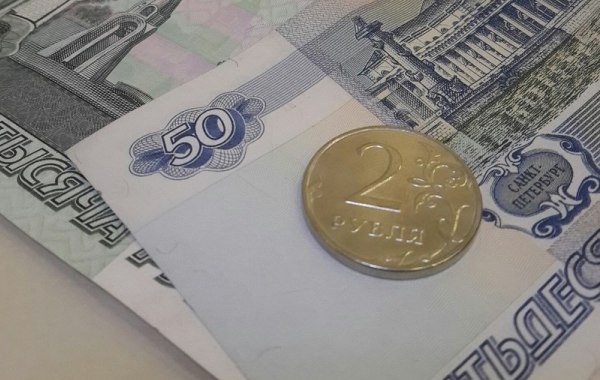 В Совфеде допустили восстановление индексации пенсий для работающих граждан