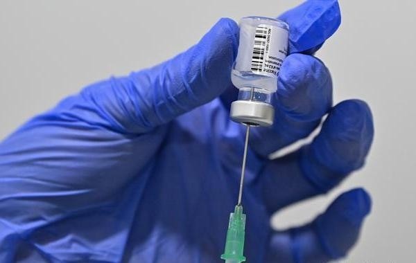 В Москве будут выплачивать по 1000 рублей за вакцинацию от коронавируса