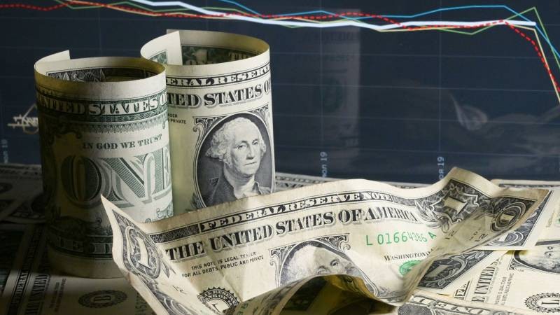 Предсказания на курс доллара США в 2021 году