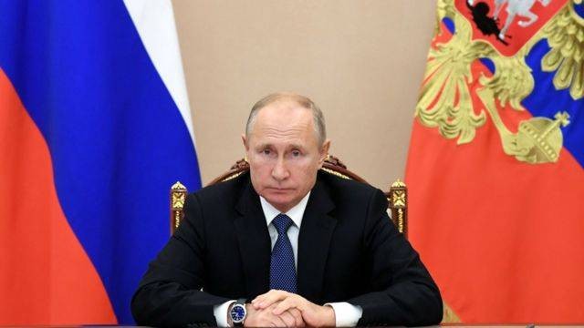 В России 12 июня 2021 года объявлен выходным днем в честь «Дня России»