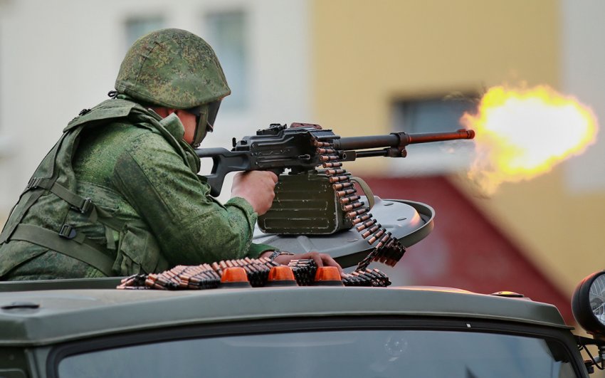 Как правительство России повышает оклады военнослужащим в 2021 году