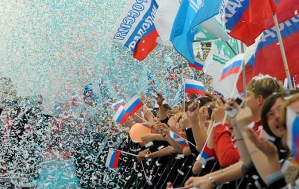 Работающим гражданам напомнили о грядущих выходных в связи с Днем России