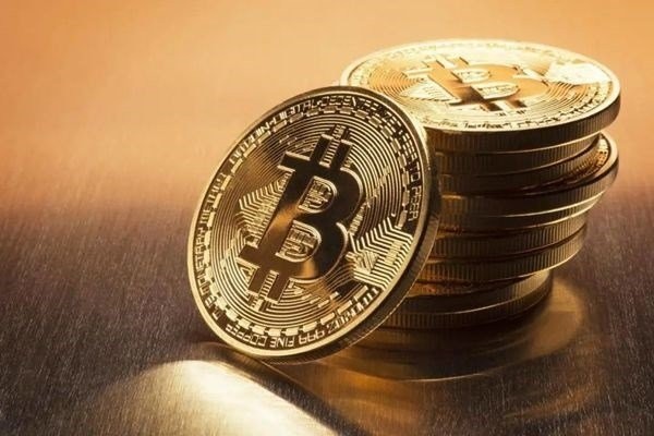 Эксперты озвучили прогнозы для биткоина на июнь 2021 года