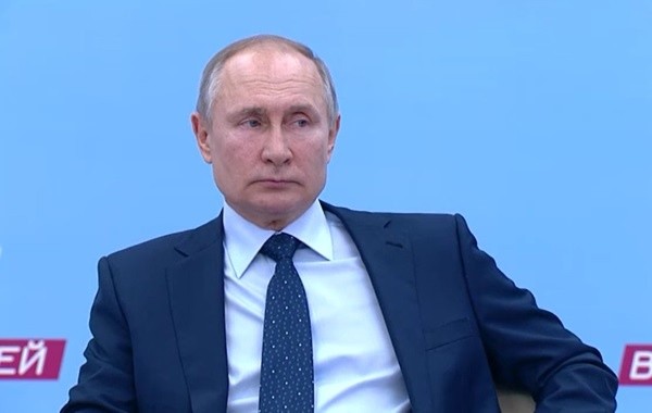 Путина попросили разобраться с индексацией работающим пенсионерам