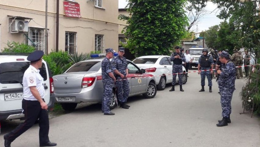 В Сочи 61-летний мужчина убил двух приставов, которые хотели отобрать у него дом