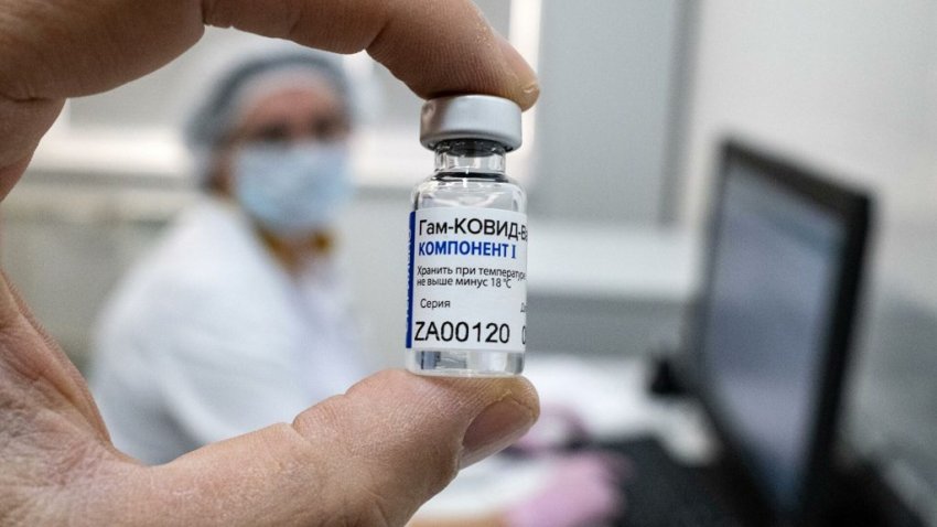 Обязательную вакцинацию введут с 28 июня в ряде регионов России 