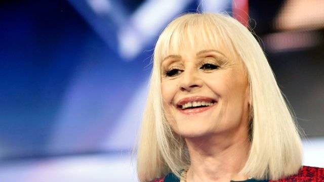 Ушла из жизни итальянская певица и ведущая Рафаэлла Карра