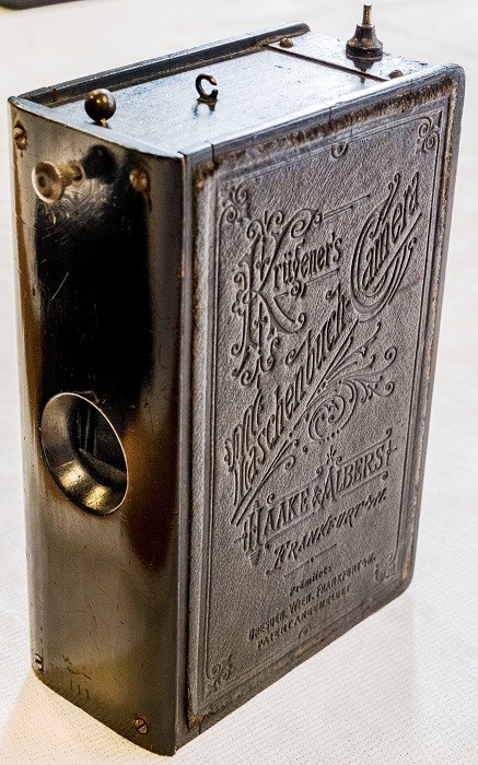 Старинное искусство книжных муляжей