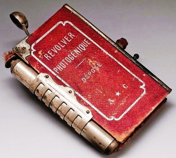 Старинное искусство книжных муляжей