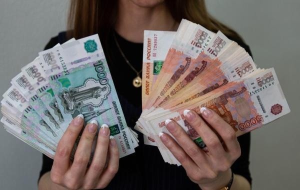 Российским пенсионерам в декабре могут выплатить по 15 тысяч рублей