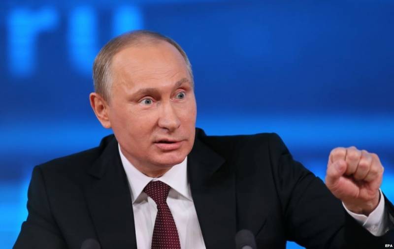 Почему Путин В.В. выступает по четвергам