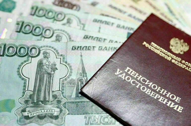 Путин сообщил когда будет добавка военным пенсионерам в России в 2022 году Путин сообщил когда будет добавка военным пенсионерам в России в 2022 году