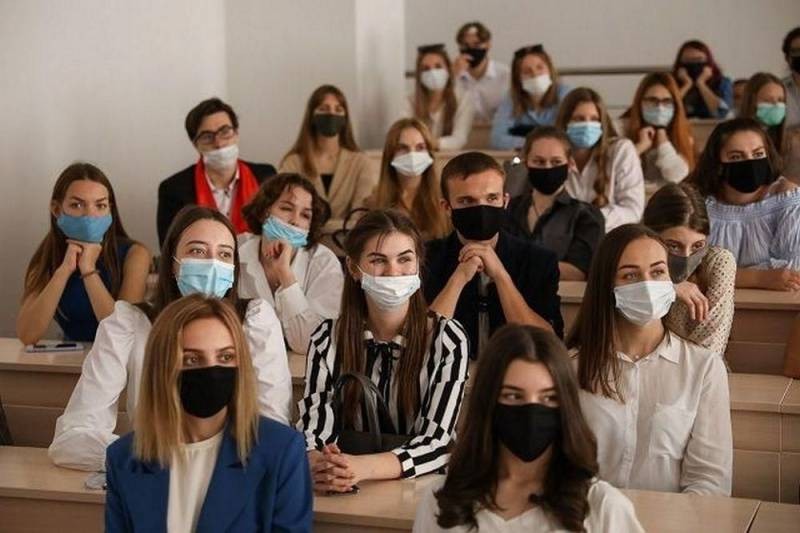 Поздравить с Днем студента 25 января 2022 года можно интересными картинками и смс Поздравить с Днем студента 25 января 2022 года можно интересными картинками и смс