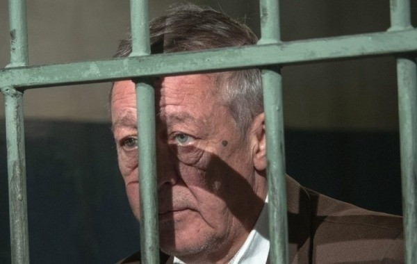 Коллега Михаила Ефремова заявил, что после выхода из тюрьмы актер не будет прежним