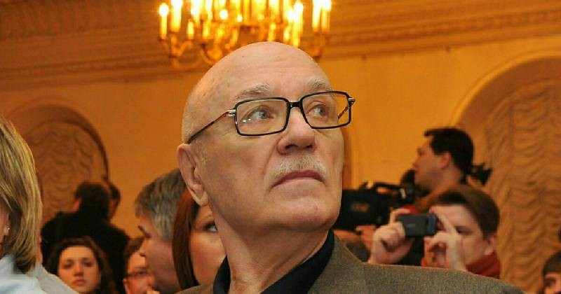 Почему друзей и дочери Куравлева не было на похоронах