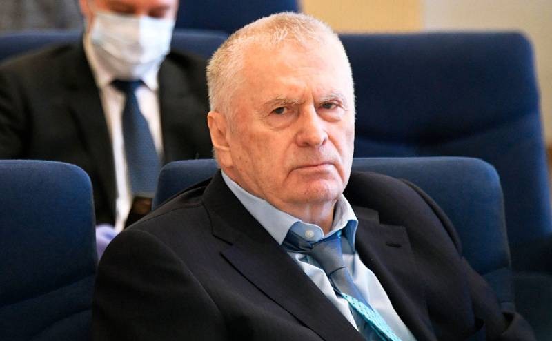 Сын Владимира Жириновского опубликовал пост с фразой «Только живи!»