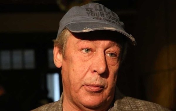 "Танцы минус" адресовали песню Михаилу Ефремову