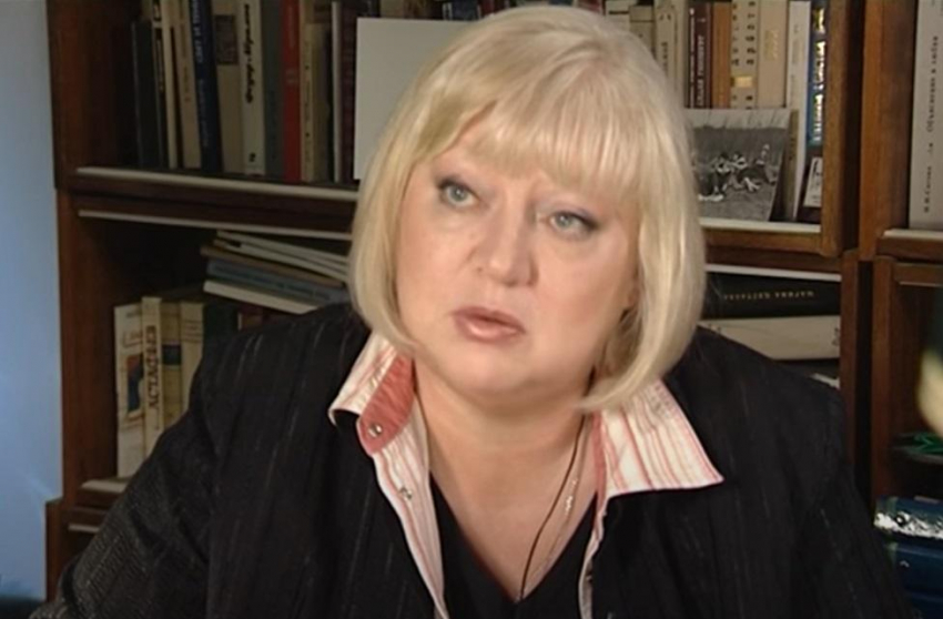 Светлана Крючкова написала 4 книги, чтобы о ней перестали распускать слухи