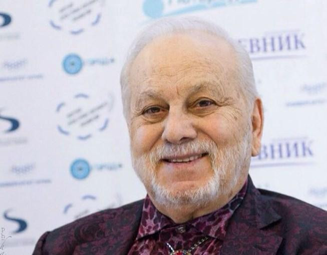 Бедрос Киркоров резко постарел и осунулся на фоне скандалов с сыном