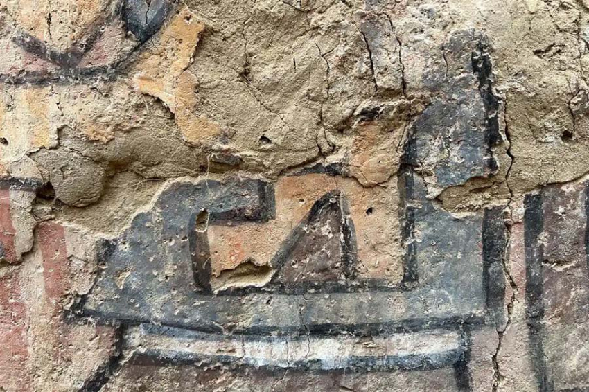 Давно утерянная древняя фреска вновь обнаружена на севере Перу 