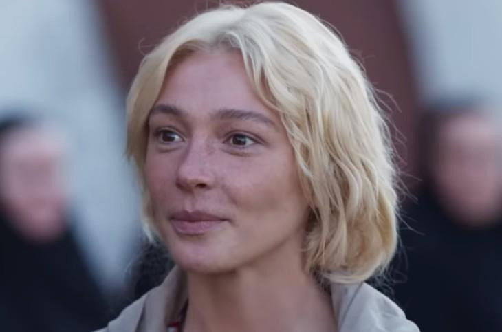 Названы лучшие российские сериалы 2022 года