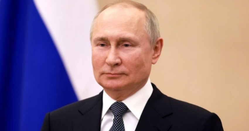 Как президент России Владимир Путин поздравил россиян с Рождеством