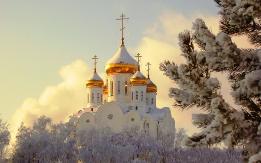 Церковный праздник 10 января 2023 года: традиции и поверья