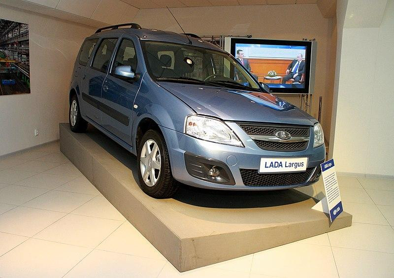 Запасы Lada Largus постепенно иссякают в салонах дилеров «АвтоВАЗ»