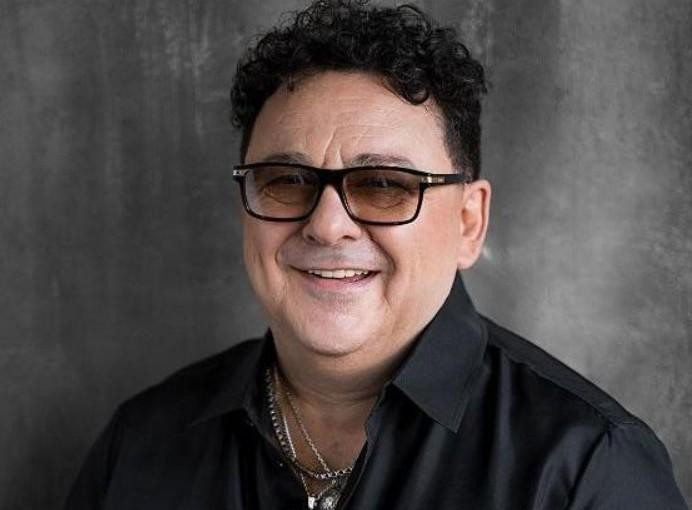 Игорь Саруханов защищает свою седьмую жену от нападок со стороны общества