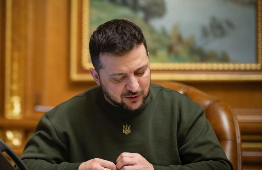 Сын Берлускони назвал лишним выступление Зеленского на «Сан-Ремо»