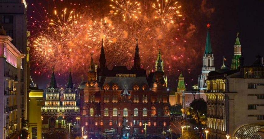 Площадки для запуска салюта в Москве: где и во сколько его смотреть 23 февраля 2023 года