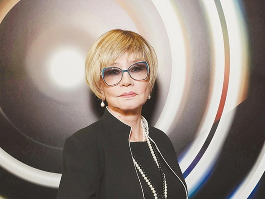 Вера Алентова потратила годы на исправление ошибки пластического хирурга