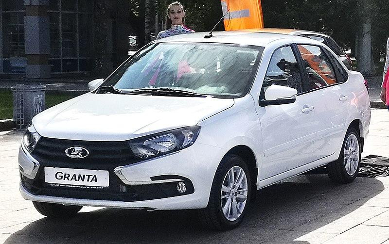 В Сети показали фото кузова новой Lada Granta