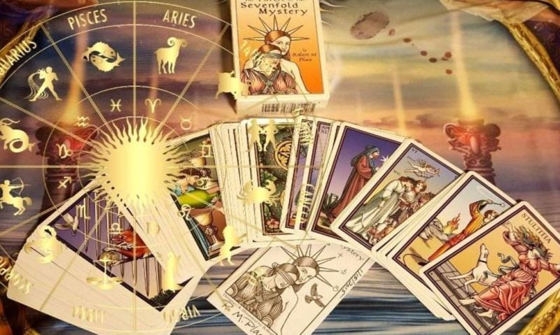 Близнецам ― избегать сплетников, а Весам ― быстрее закончить дела: таро-прогноз на неделю с 13 по 19 марта 2023 года