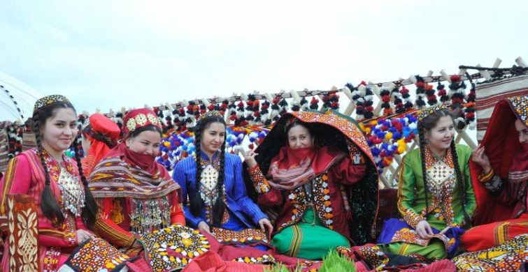 Праздник Навруз отмечают мусульмане 21 марта 2023 года