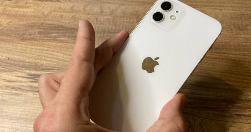 В России начали продавать заранее активированные iPhone: чем рискует покупатель