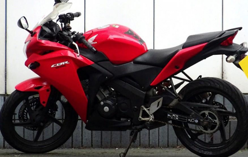 На азиатских рынках появился мощный мотоцикл Honda CBR250RR SP
