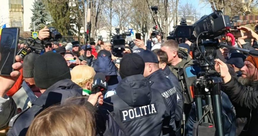 Протестующие в Кишиневе выдвинули властям ультиматум: чего хотят люди