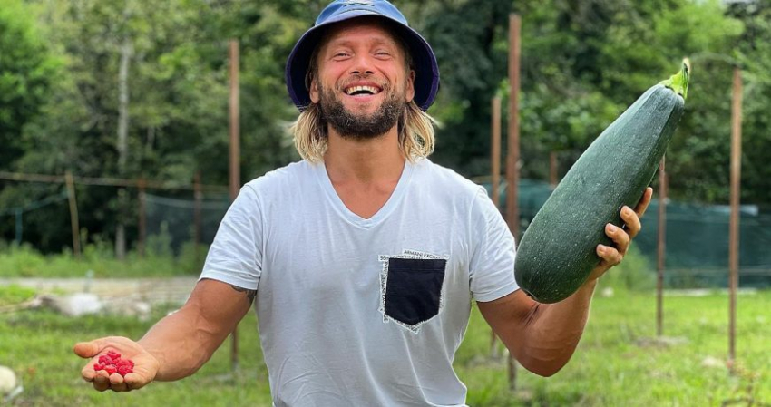 Смертельная диета: сколько стоили курсы блогера, чей сын умер от истощения