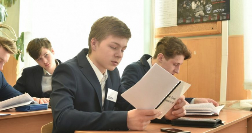 Сколько дней будут отдыхать школьники в марте 2023 года