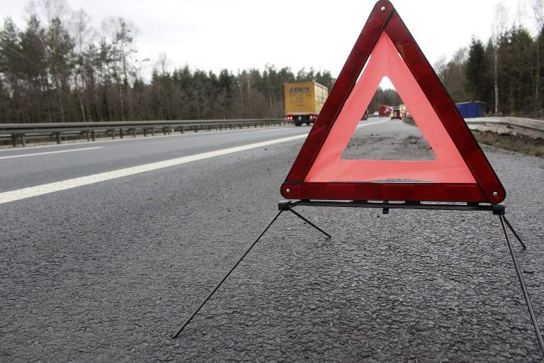 В Сыктывкаре водитель «Нивы» потерял сознание и попал в ДТП с летальным исходом